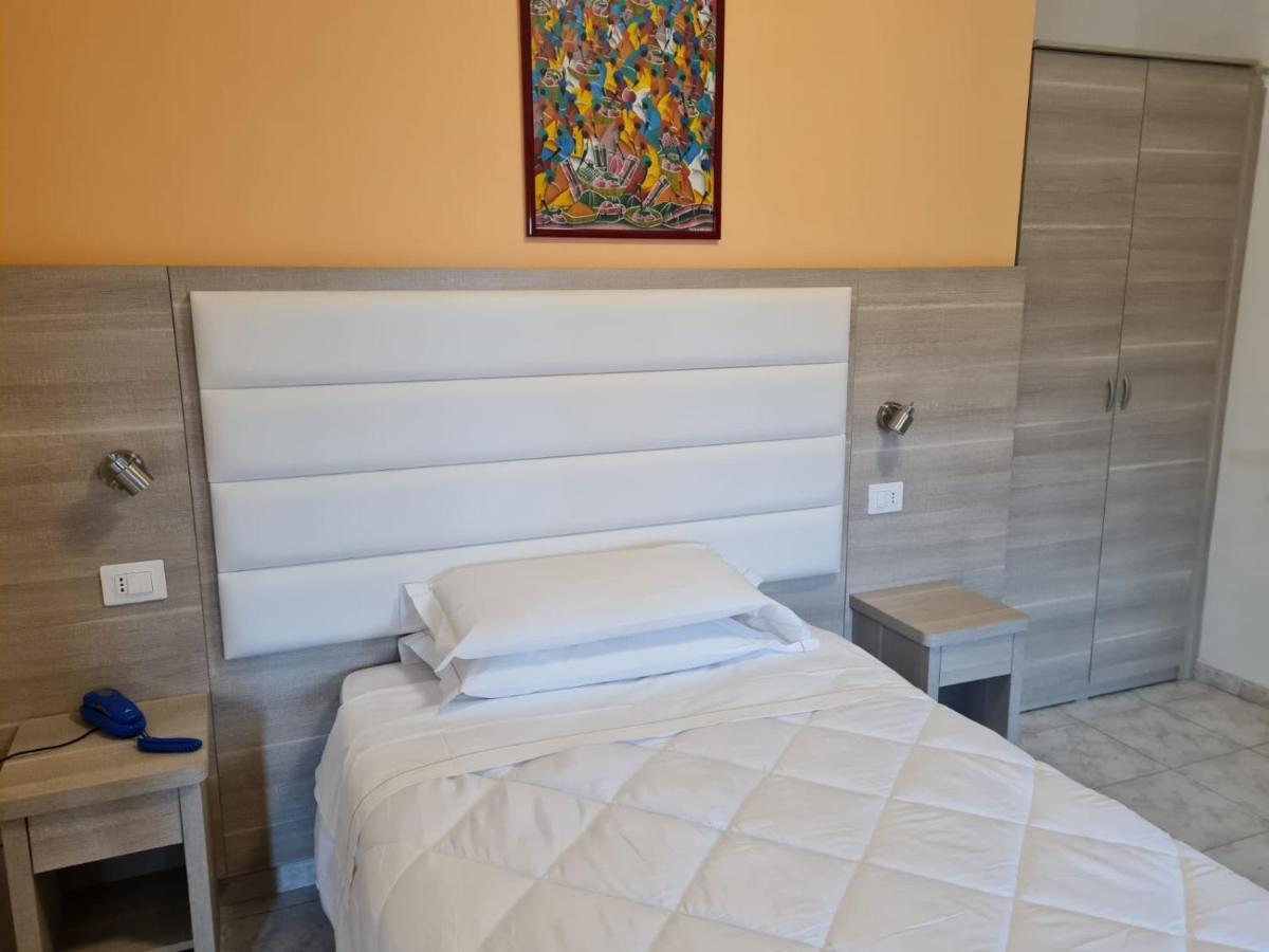 Hotel San Marco Pesaro Extérieur photo