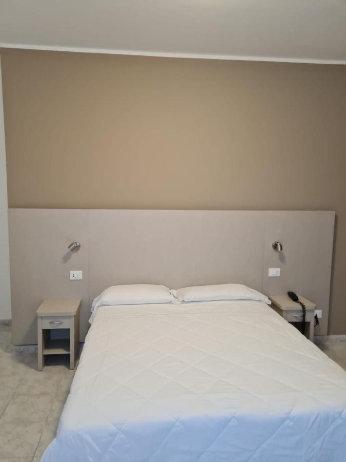 Hotel San Marco Pesaro Extérieur photo