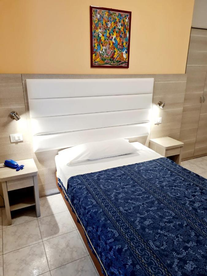 Hotel San Marco Pesaro Extérieur photo