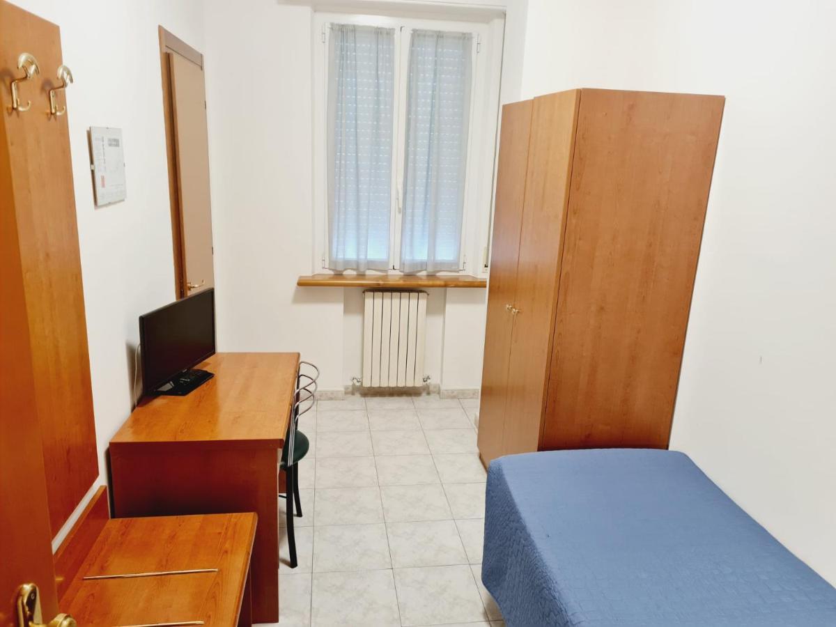 Hotel San Marco Pesaro Extérieur photo