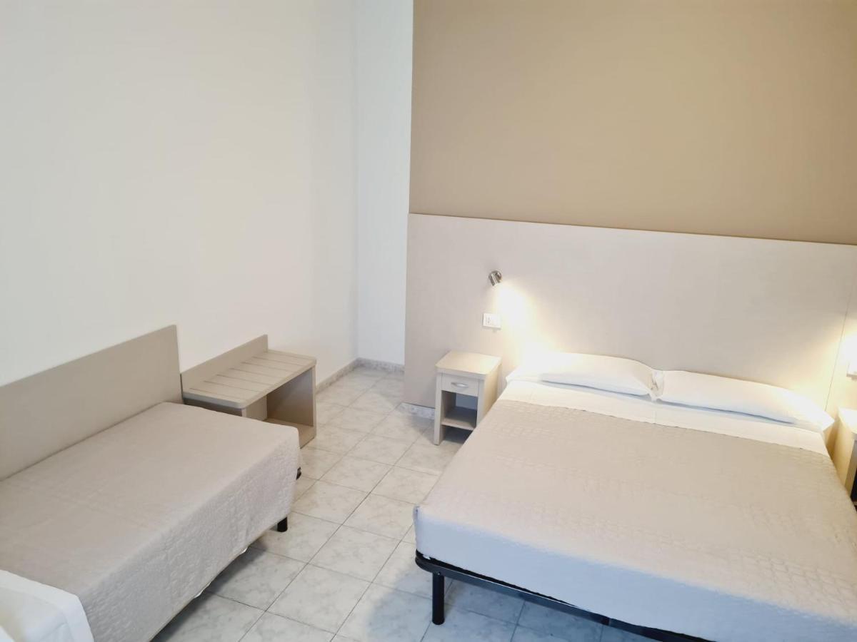 Hotel San Marco Pesaro Extérieur photo