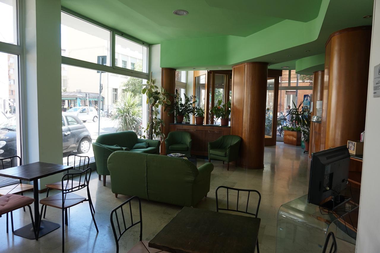 Hotel San Marco Pesaro Extérieur photo