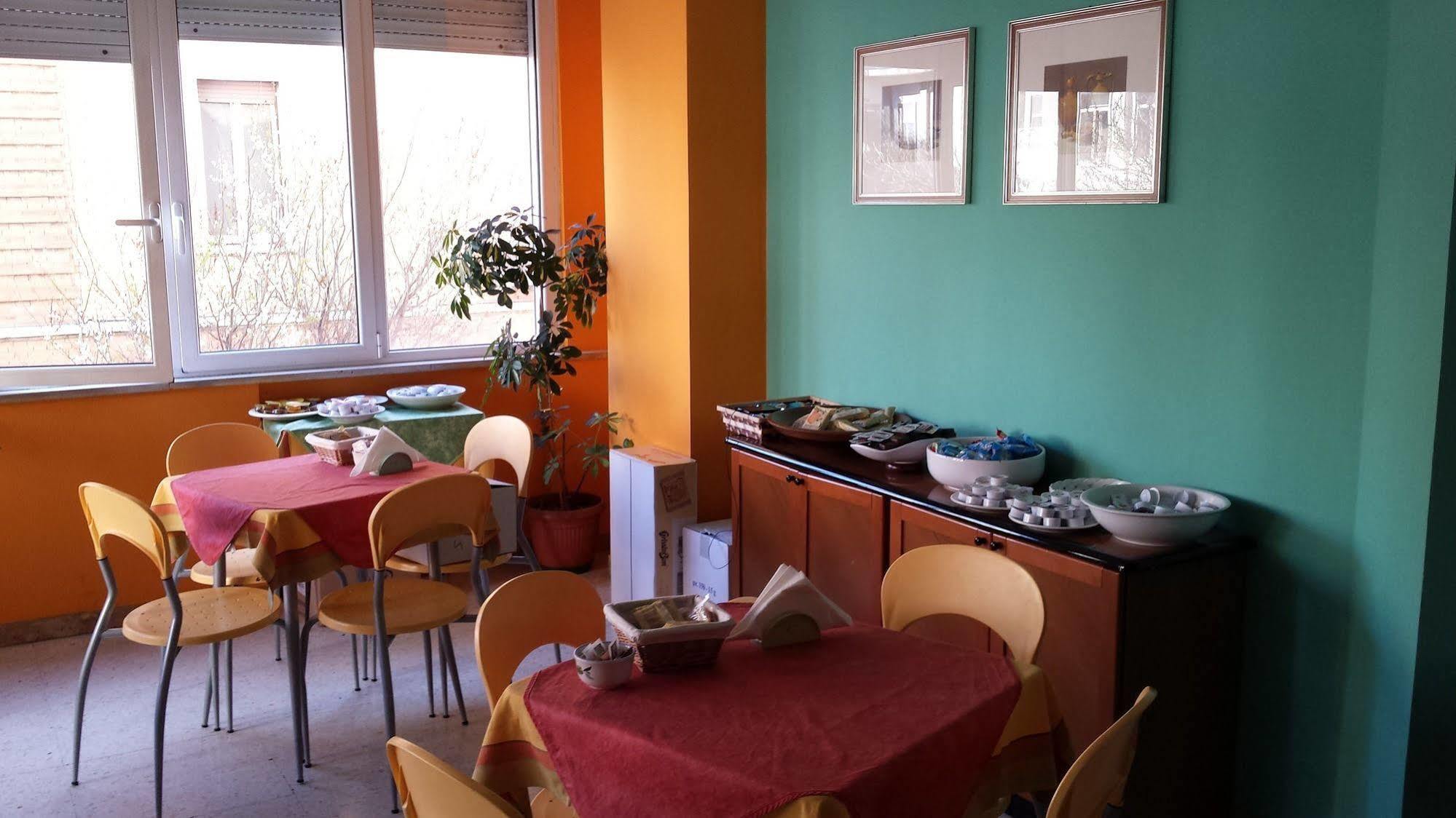 Hotel San Marco Pesaro Extérieur photo